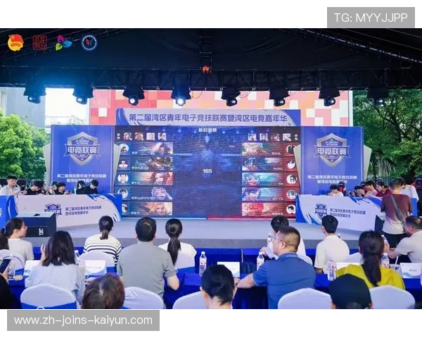 赛事生态：小型联赛扶持计划为草根战队提供上位通道，草根战队什么意思