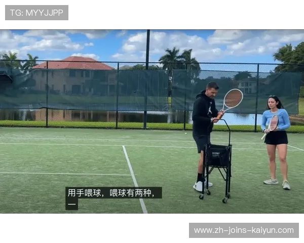 网球窄角度回球令人咋舌：职业选手的隐秘绝技揭秘